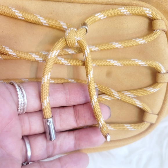 STEVE MADDEN STEVE MADDEN KARMENN CROSSBODY BAG, TAN & SILVER RHINESTONES - Picture 7 of 17